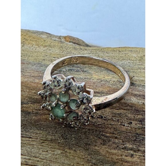 Vintage 925 Sterling Silver Ring With Green Gemstone & Clear Crystals Size 6 2.5 - Picture 2 of 11